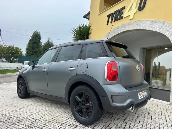 MINI Countryman Cooper D 10