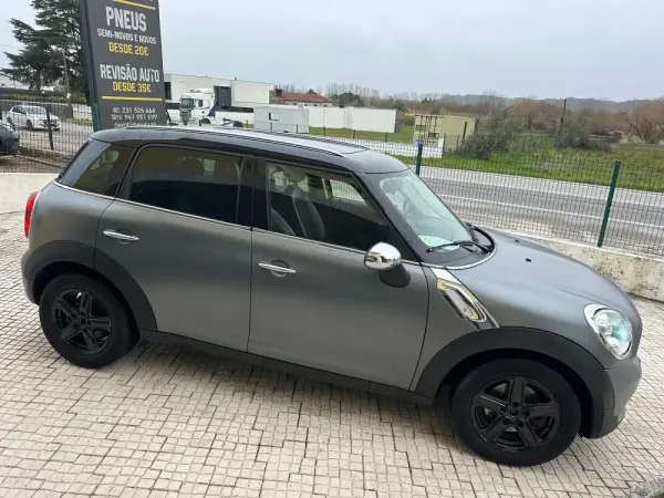 MINI Countryman Cooper D 11