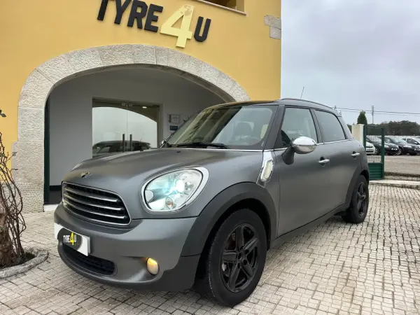 MINI Countryman Cooper D 12