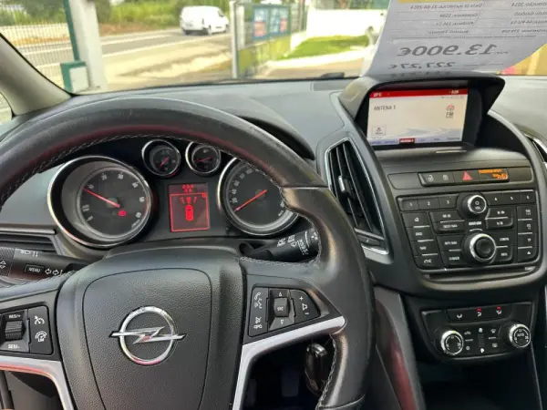 Opel Zafira 1.6 CDTi Cosmo 15
