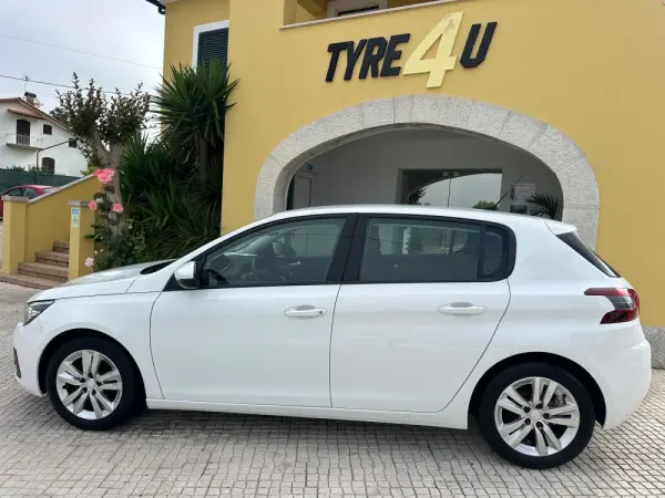 Peugeot 308 1.5 BlueHDi Style 2