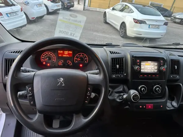 Peugeot Boxer 2.2 BlueHDi 333 L2 CD 12