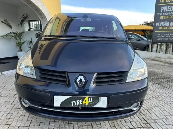 Renault Espace 2.0 dCi Initiale 7L 3