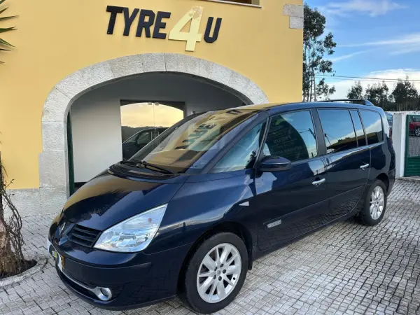 Renault Espace 2.0 dCi Initiale 7L 19