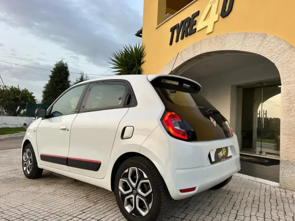 Renault Twingo 22 Intens 4