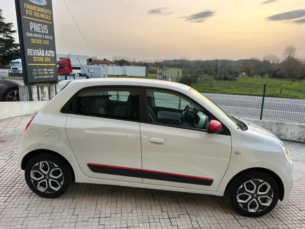 Renault Twingo 22 Intens 5