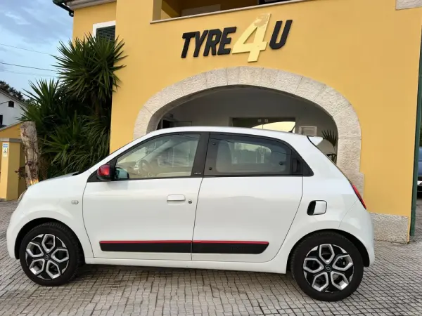 Renault Twingo 22 Intens 7