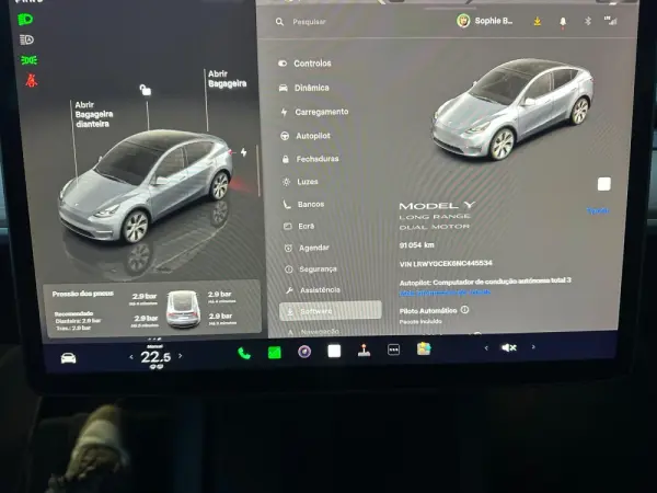 Tesla Model Y Long Range Tração Integral 23