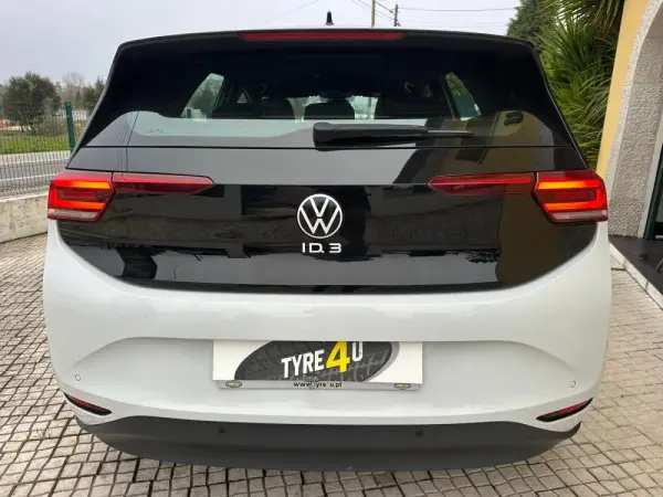 Volkswagen ID.3 Pro Performance Tech 4