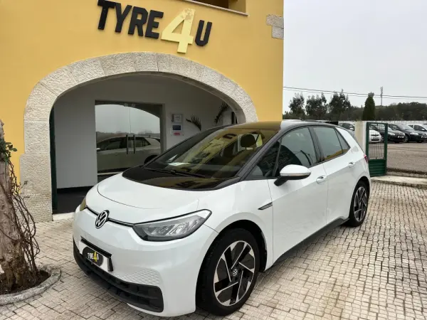 Volkswagen ID.3 Pro Performance Tech 9