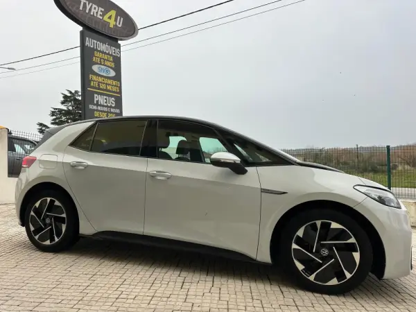 Volkswagen ID.3 Pro Performance Tech 14