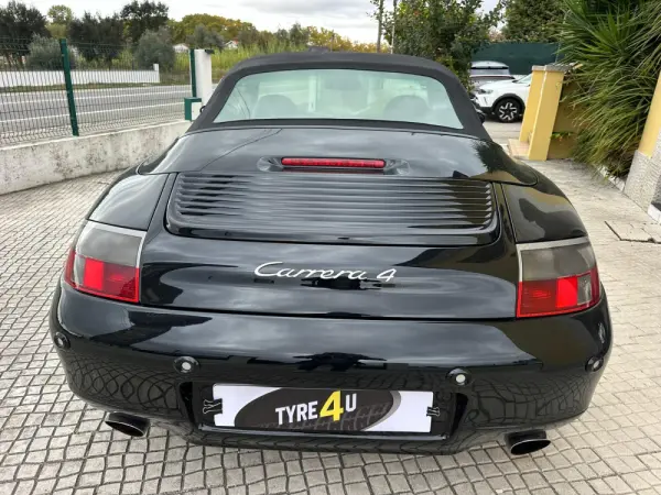 Porsche 911 (964) CARRERA 4 CABRIO 11