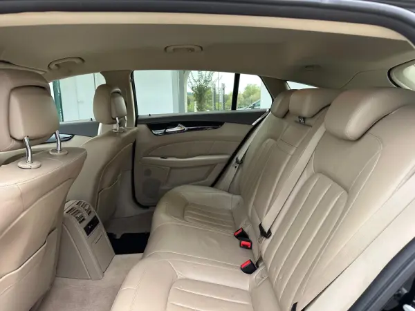 Mercedes-Benz CLS 250 CDi BlueEfficiency Shooting Brake 12