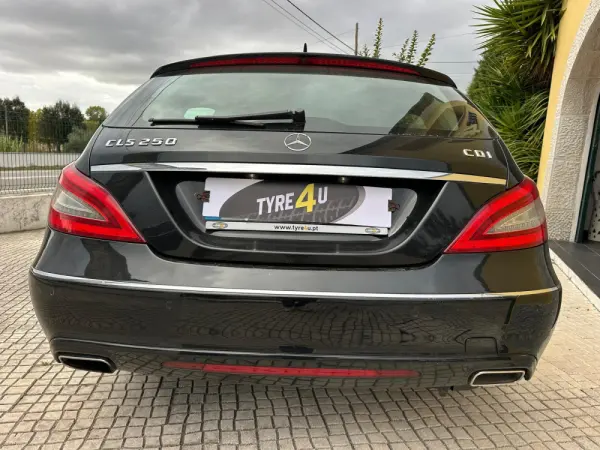 Mercedes-Benz CLS 250 CDi BlueEfficiency Shooting Brake 6
