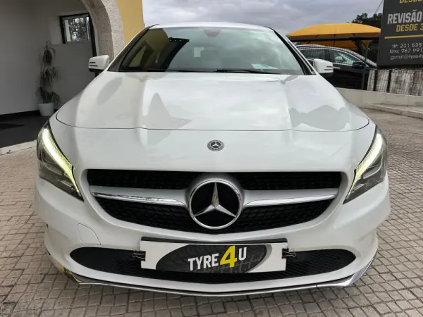 Mercedes-Benz CLA 180 d Shooting Brake Urban Aut. 4