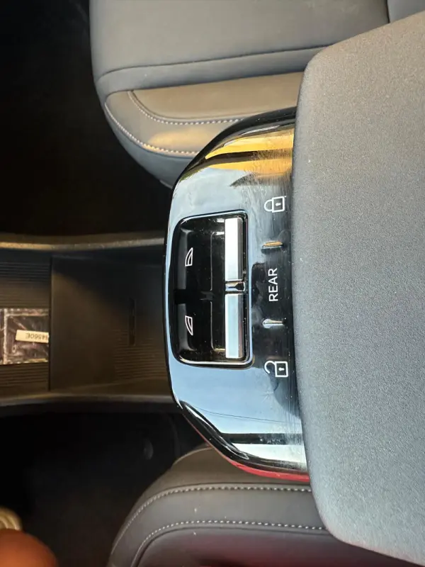 Volvo EX30 69 kWh Single Motor Extended Range Core 16