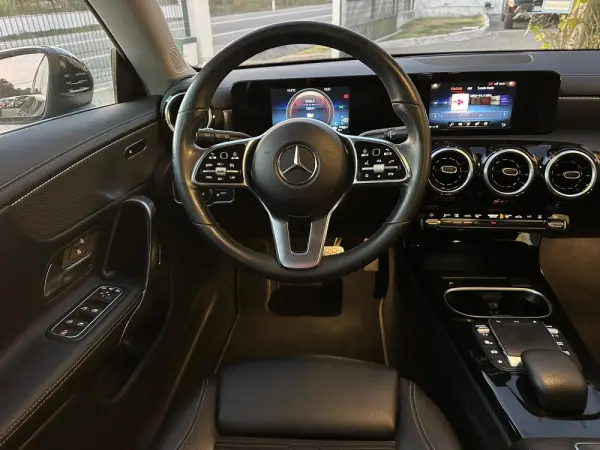 Mercedes-Benz CLA 250 CLA Shooting Brake 250e 14