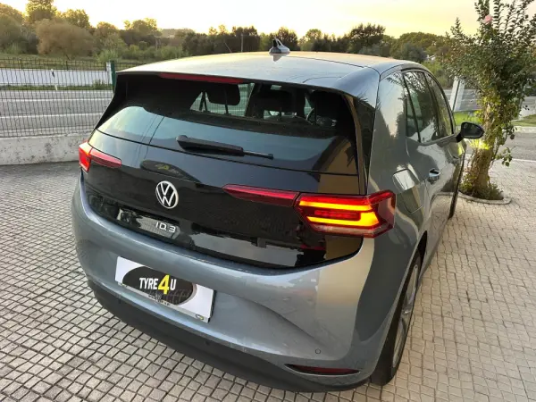Volkswagen ID.3 58 kWh Pro 6