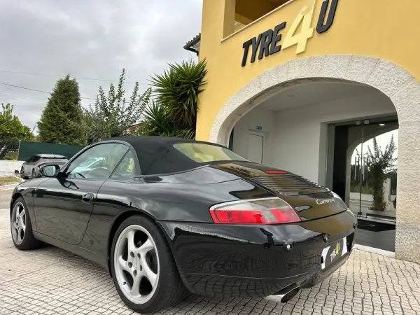 Porsche 911 (964) CARRERA 4 CABRIO 10