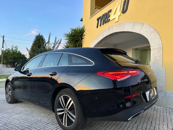 Mercedes-Benz CLA 250 CLA Shooting Brake 250e 8