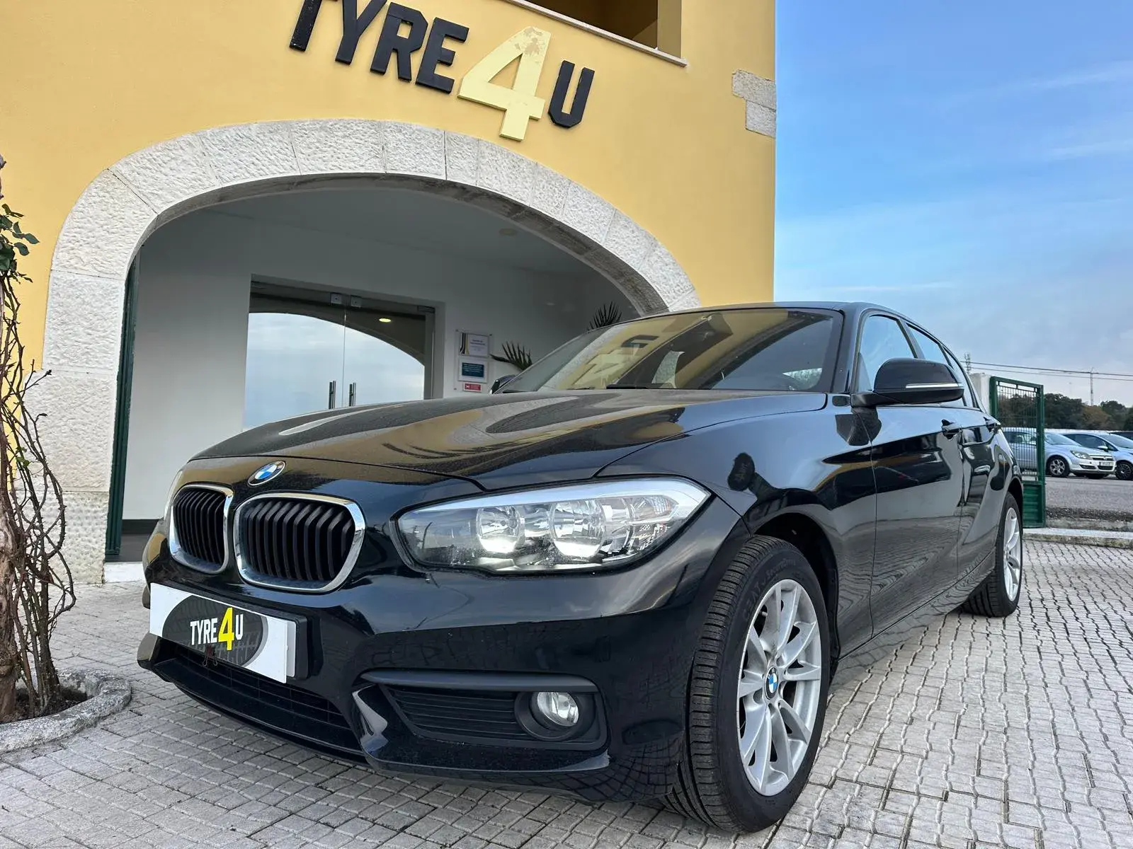 BMW 116 d Advantage 11