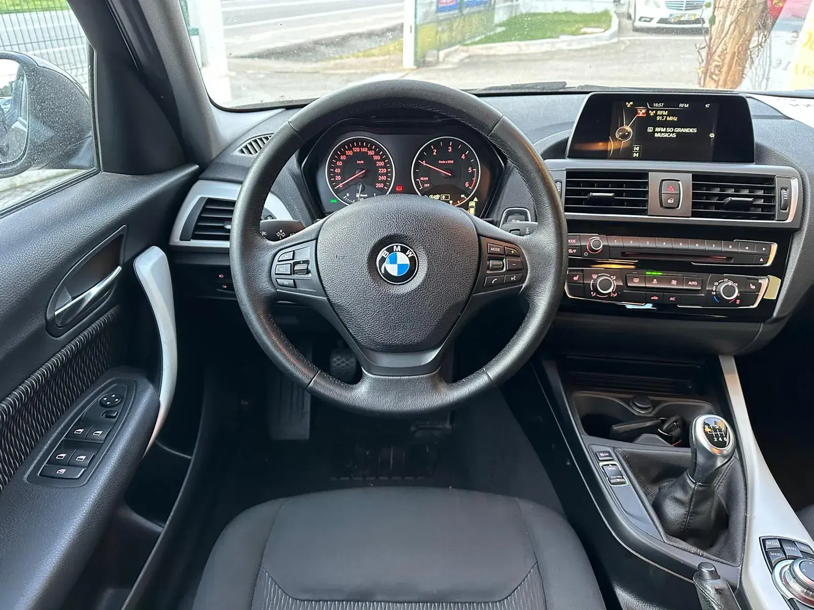 BMW 116 d Advantage 16