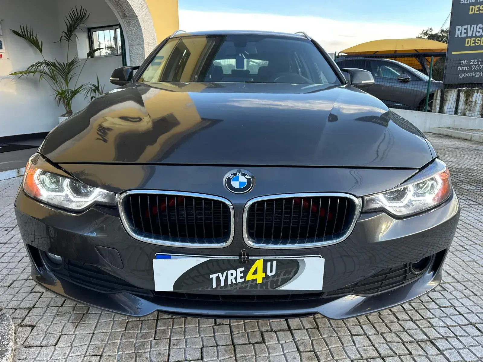 BMW 318 d Touring Auto Sport 15