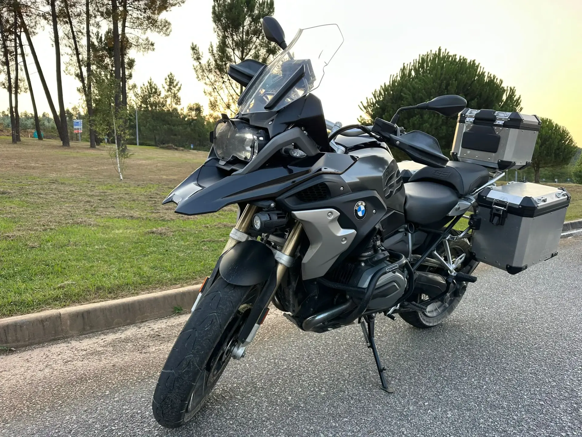 BMW 120 GS R Sport 3