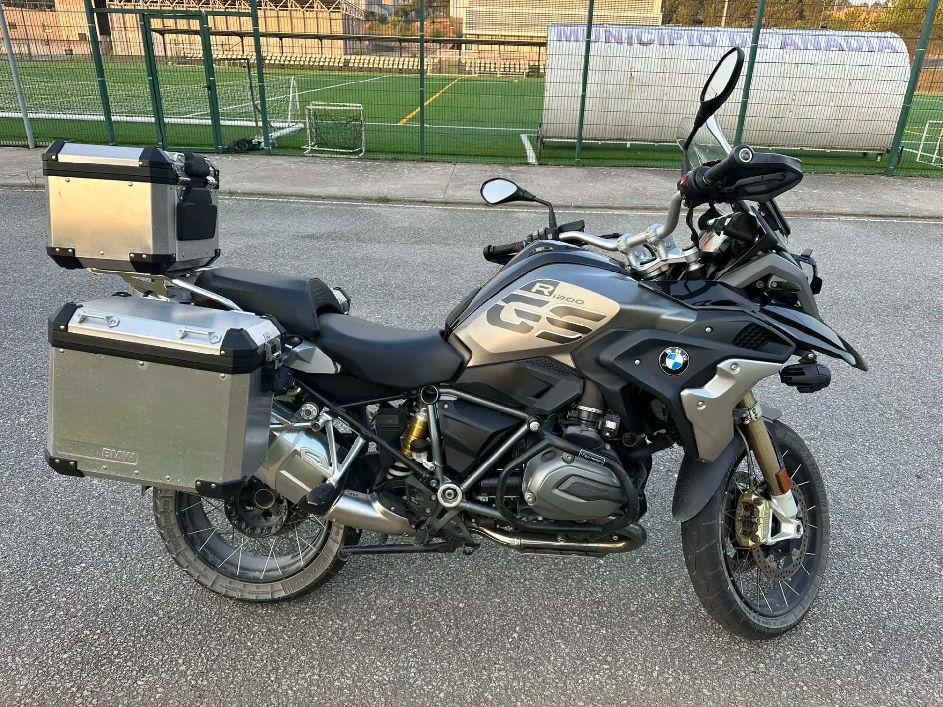 BMW 120 GS R Sport 11