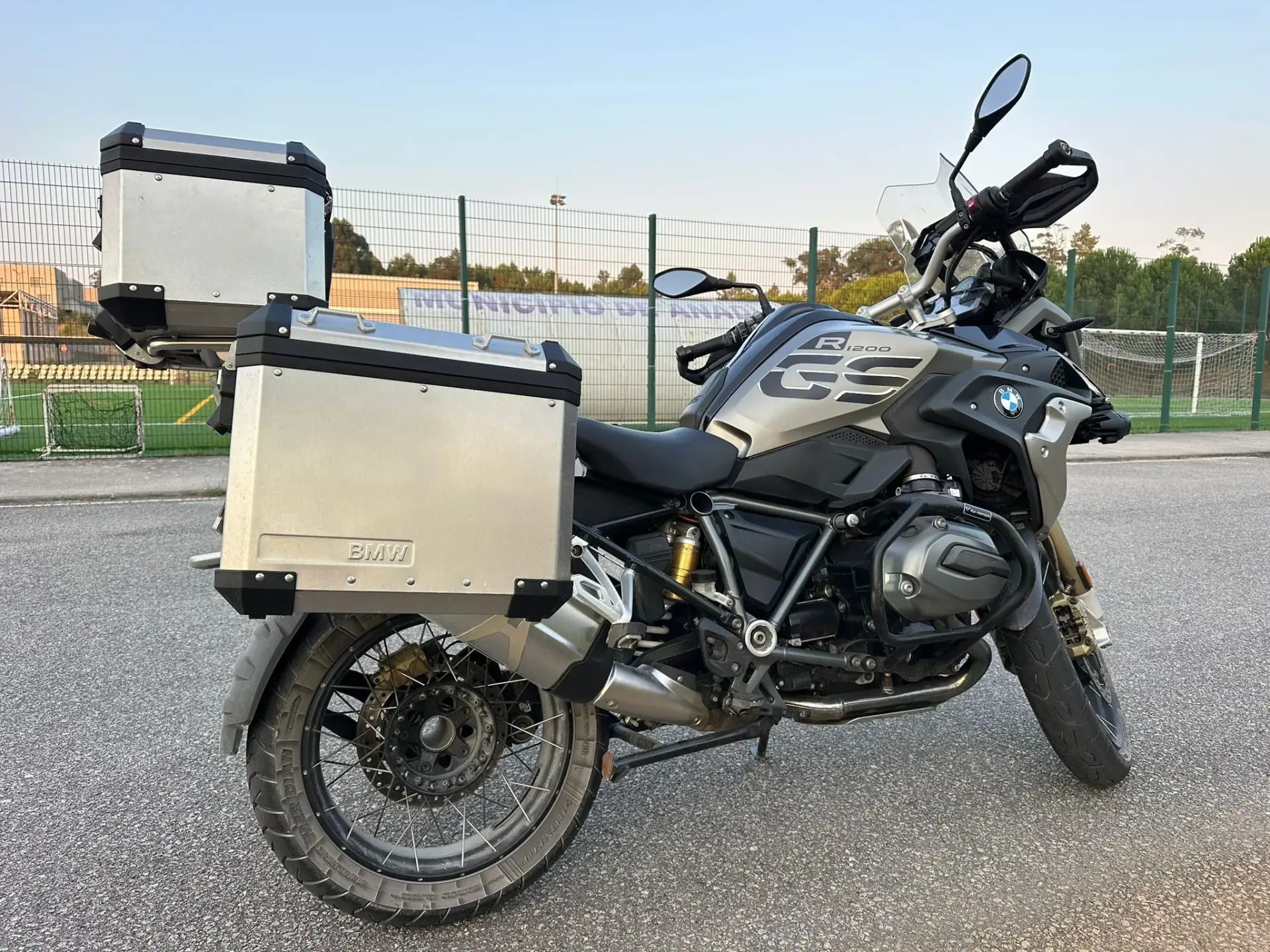 BMW 120 GS R Sport 12