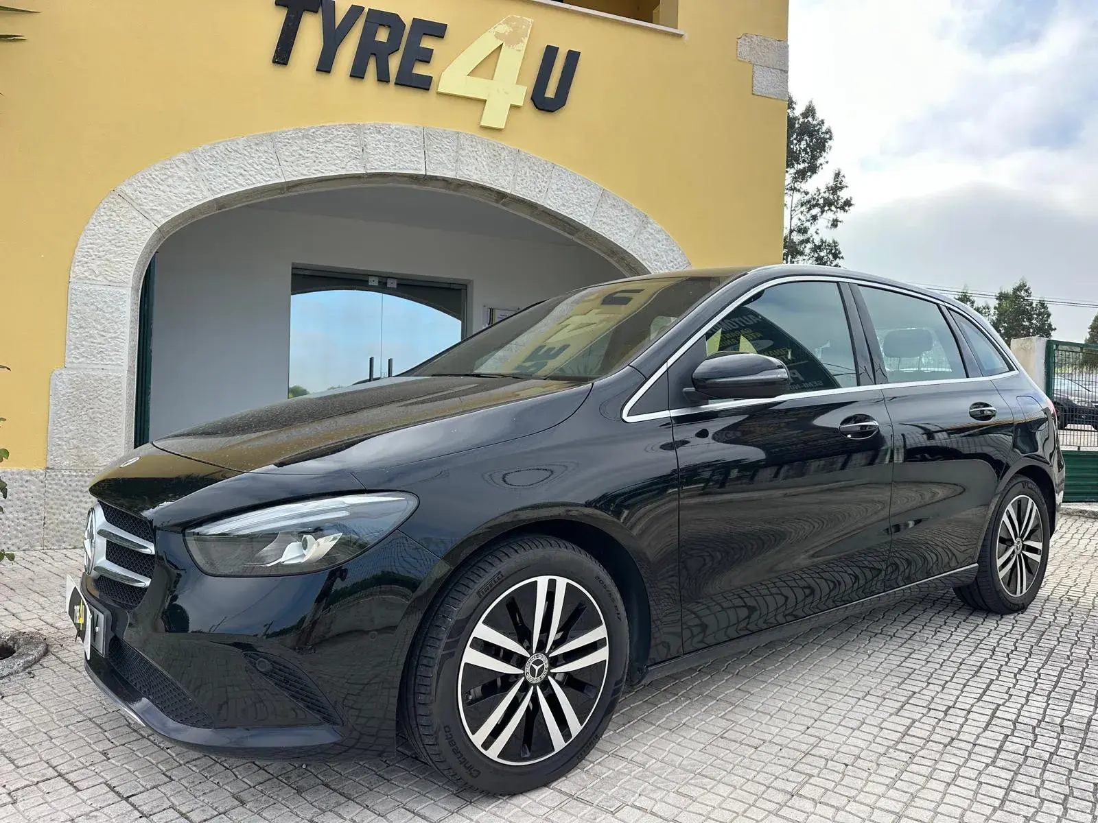 Mercedes-Benz B 250 e Style Plus 20