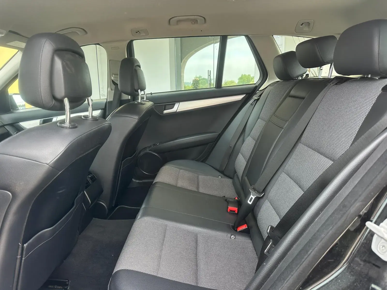 Mercedes-Benz C 200 CDi Avantgarde BE 12