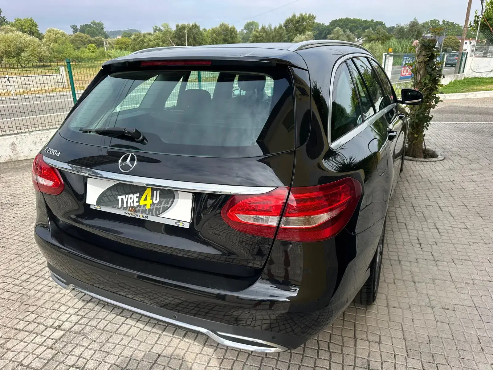 Mercedes-Benz C 200 d Avantgarde Aut. 4