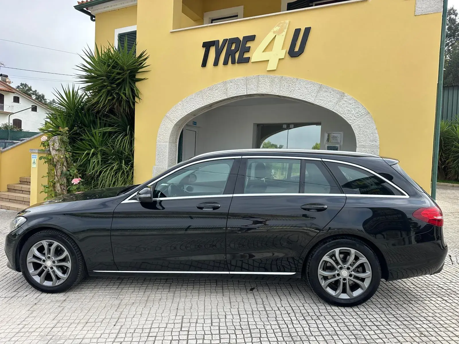 Mercedes-Benz C 200 d Avantgarde Aut. 6
