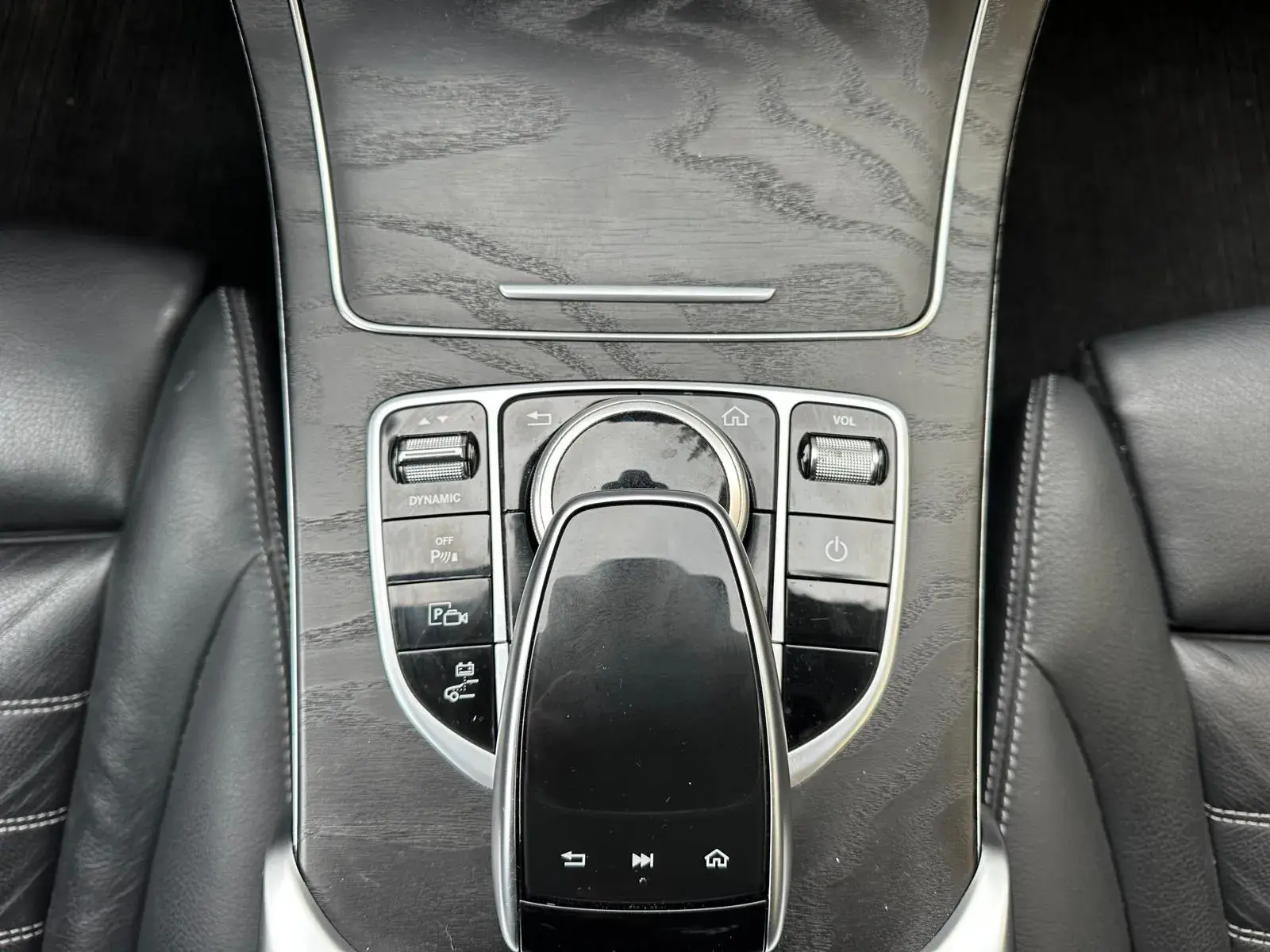Mercedes-Benz C 300 de T 9G-TRONIC AMG Line 25
