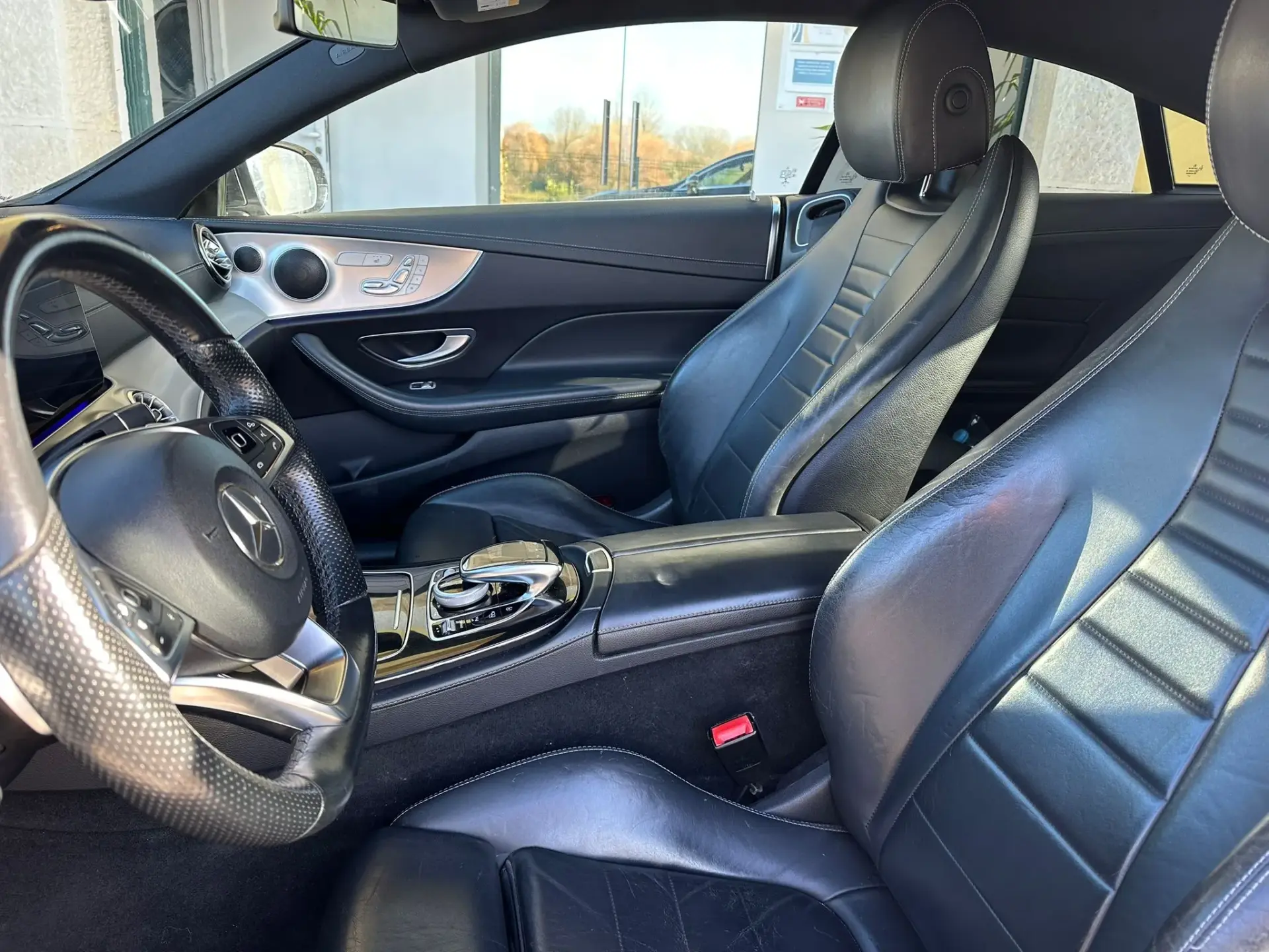 Mercedes-Benz E 250 AMG 22
