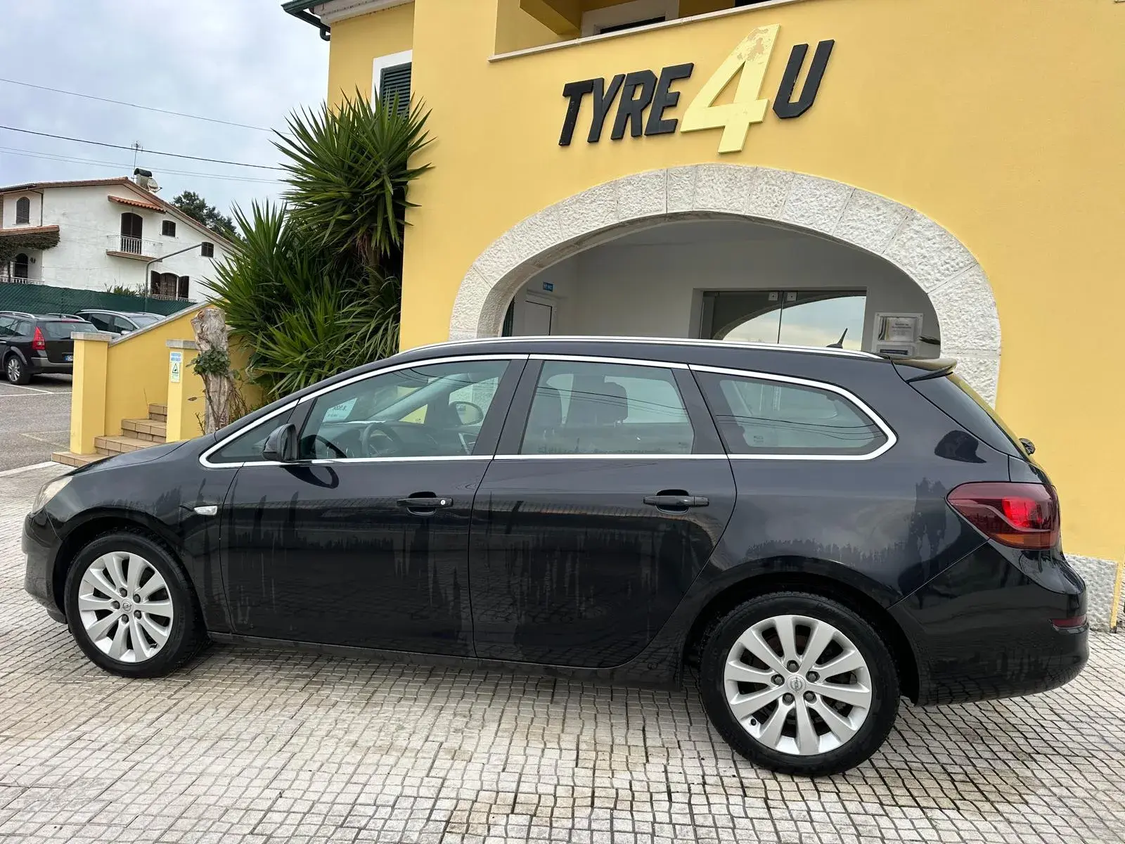 Opel Astra Caravan 1.7 CDTi Cosmo 10