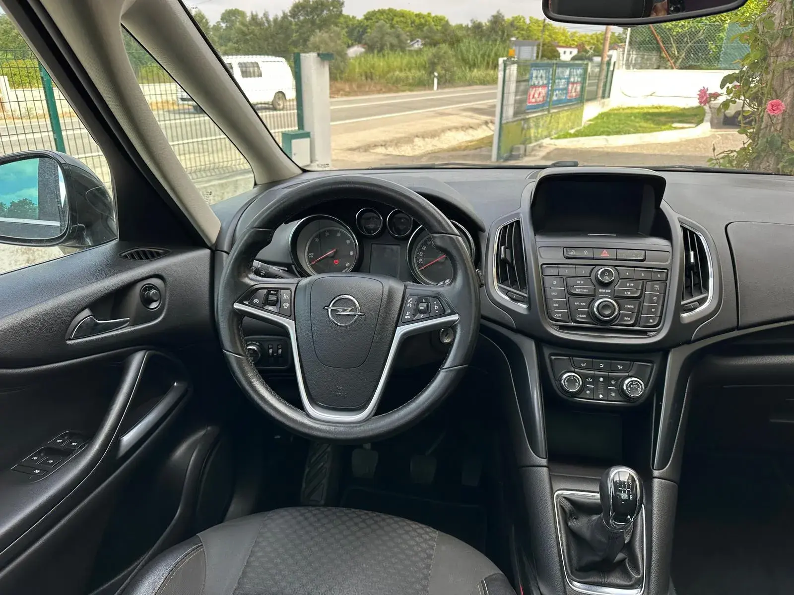 Opel Zafira 1.6 CDTi Cosmo 2