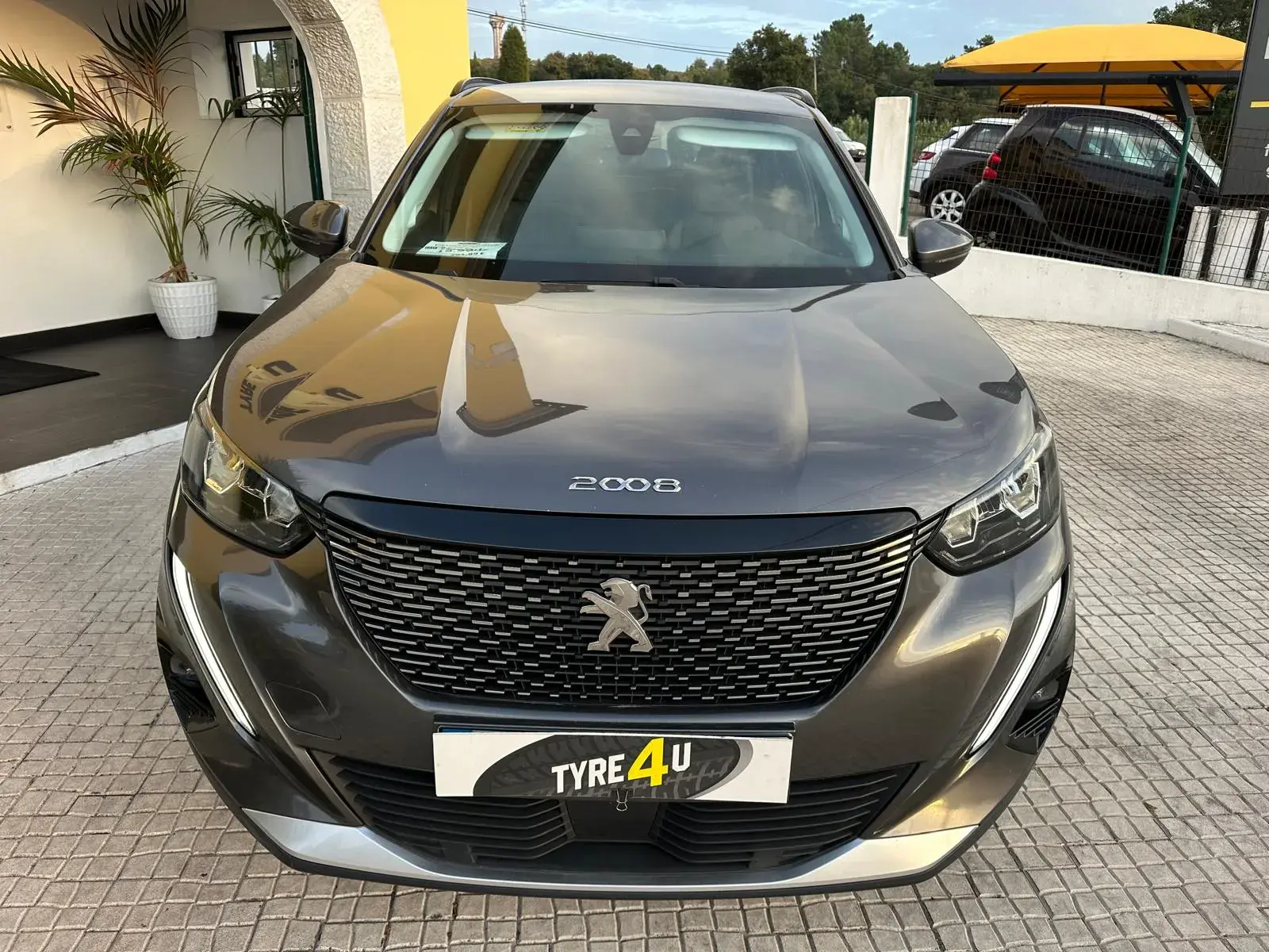 Peugeot 2008 1.5 BlueHDi Allure Pack 16