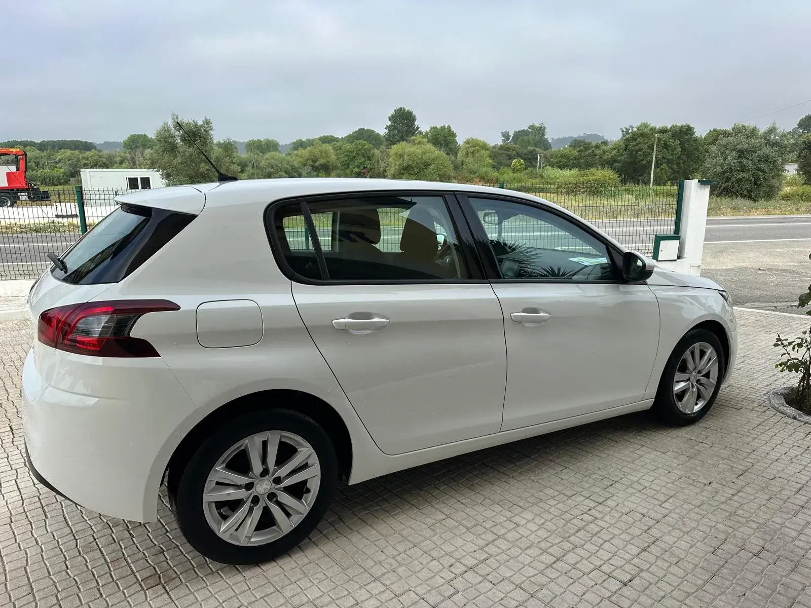Peugeot 308 1.5 BlueHDi Style 7