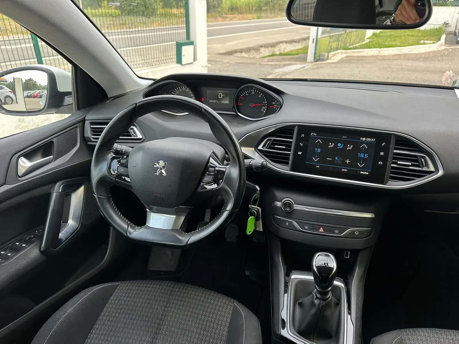 Peugeot 308 1.5 BlueHDi Style 16