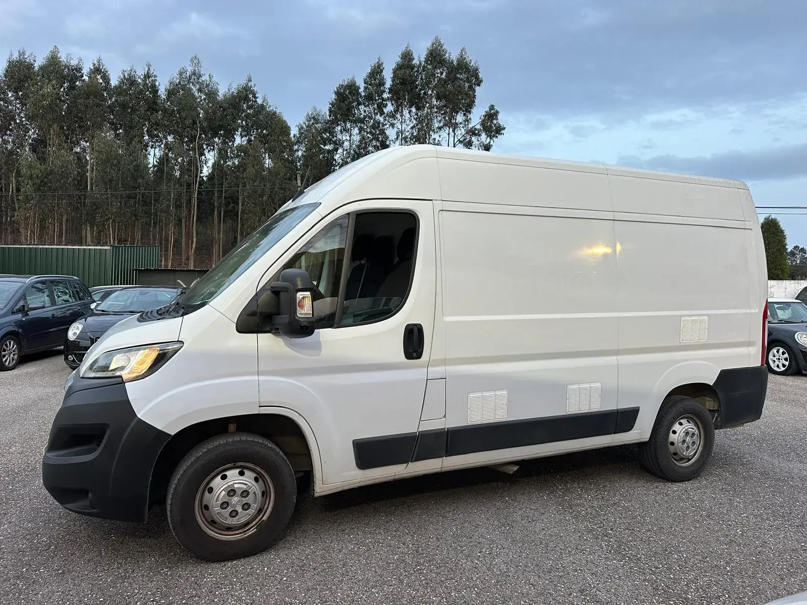 Peugeot Boxer 2.2 BlueHDi 333 L2 CD 2