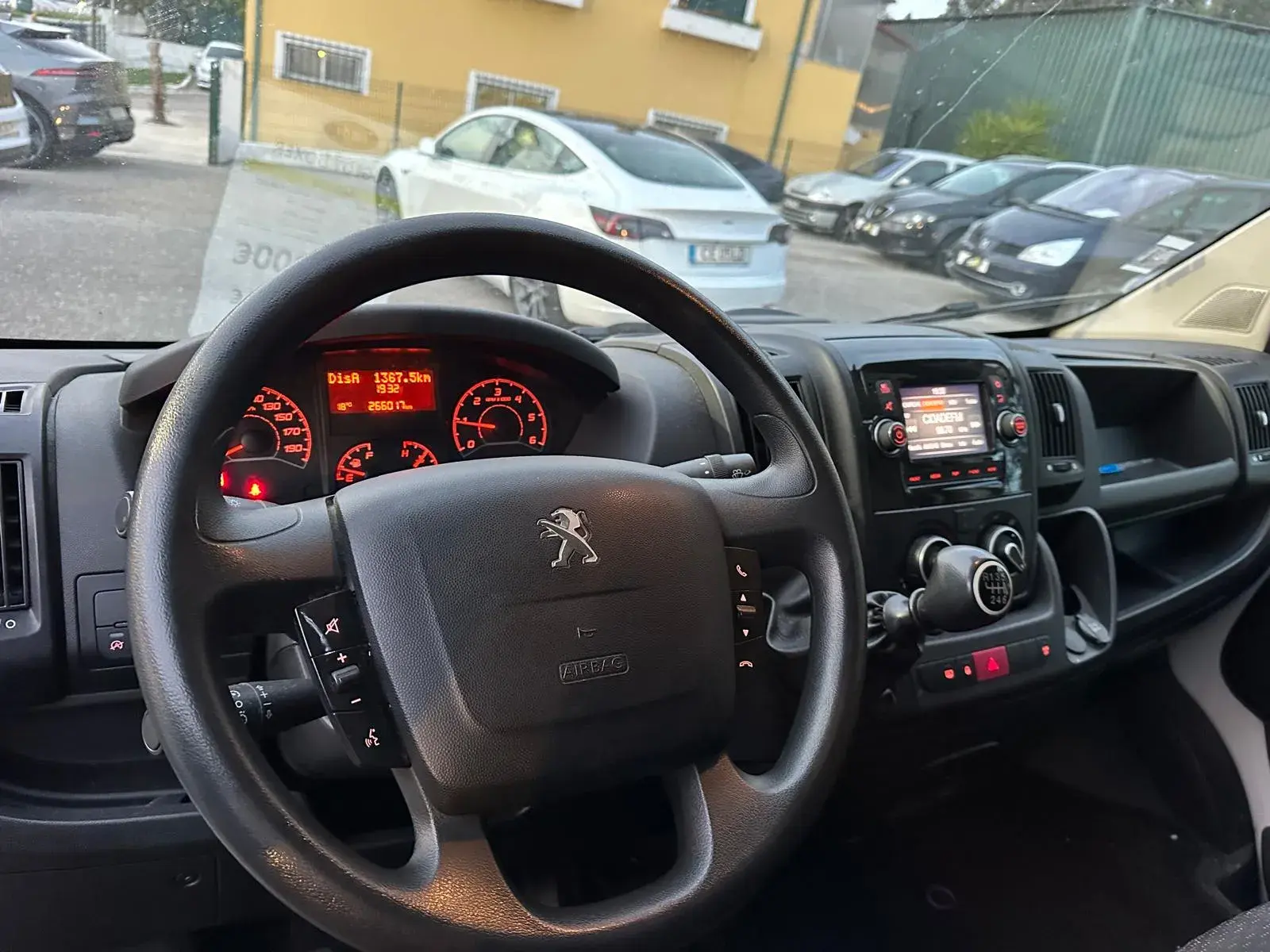 Peugeot Boxer 2.2 BlueHDi 333 L2 CD 9