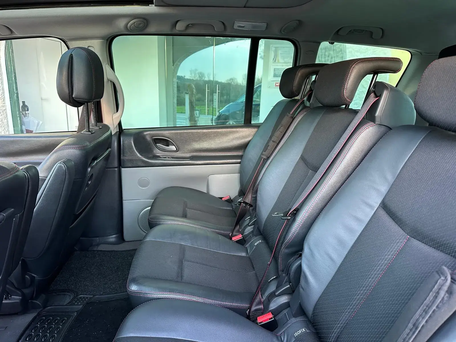 Renault Espace 2.0 dCi Initiale 7L 9
