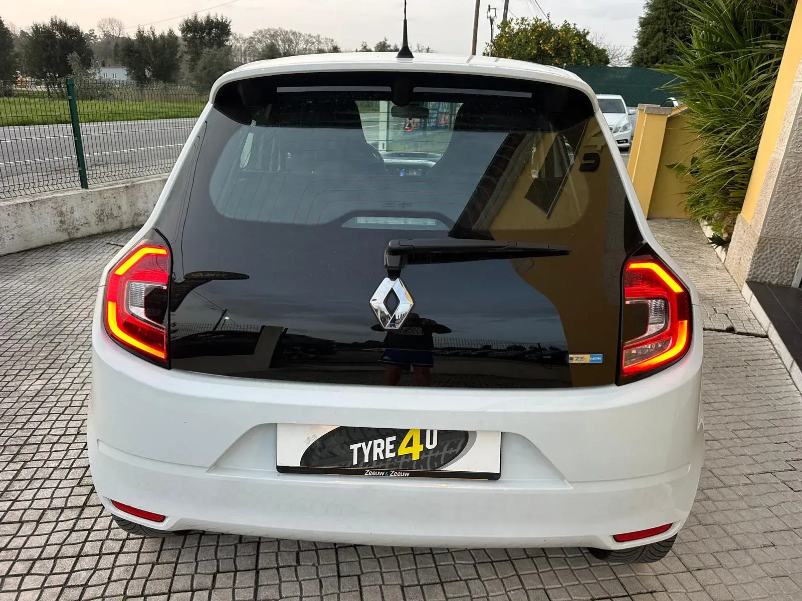Renault Twingo 22 Intens 3