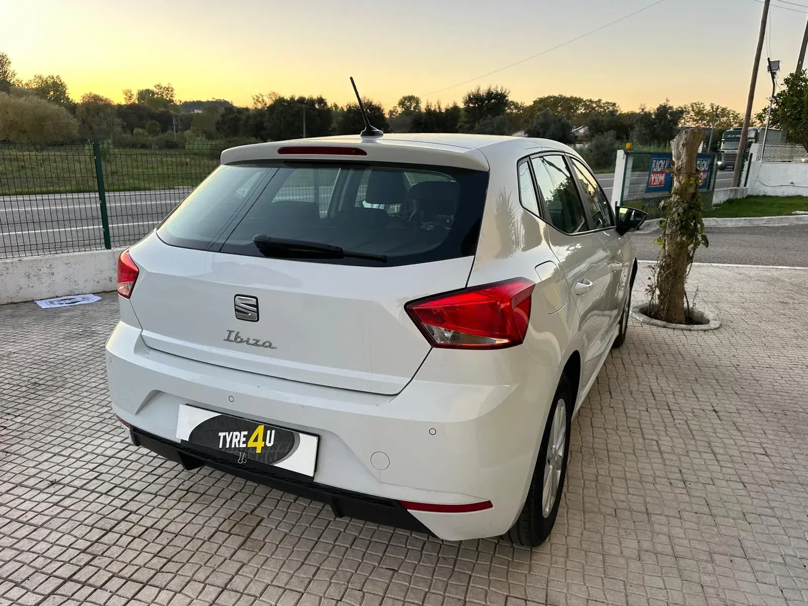 SEAT Ibiza 1.0 TSI Style 7