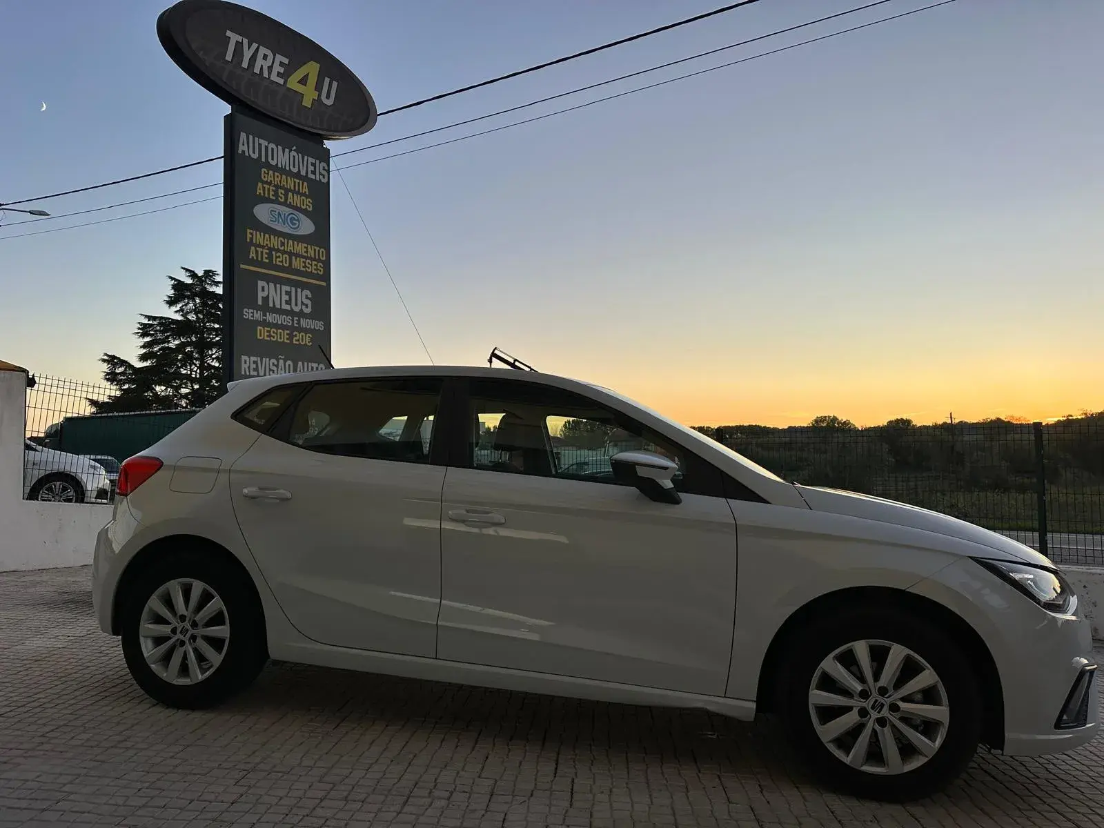 SEAT Ibiza 1.0 TSI Style 9
