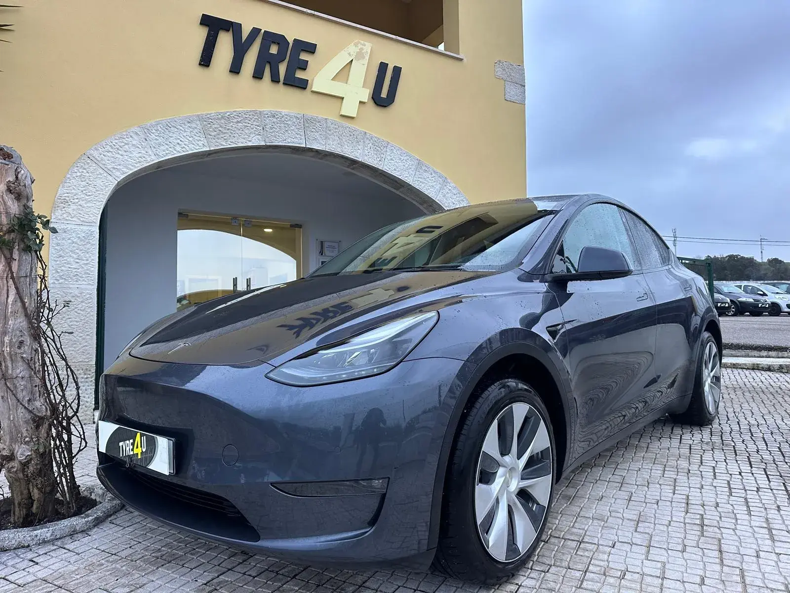 Tesla Model Y Long Range Tração Integral 1