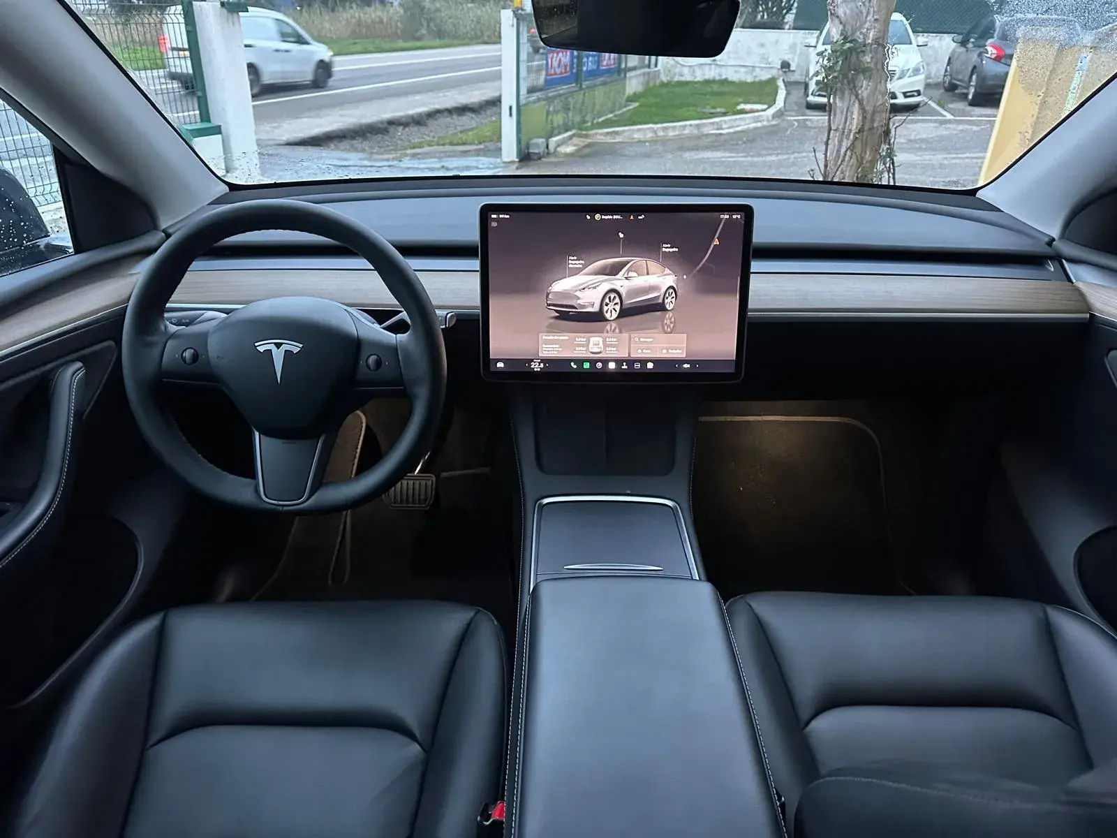 Tesla Model Y Long Range Tração Integral 2