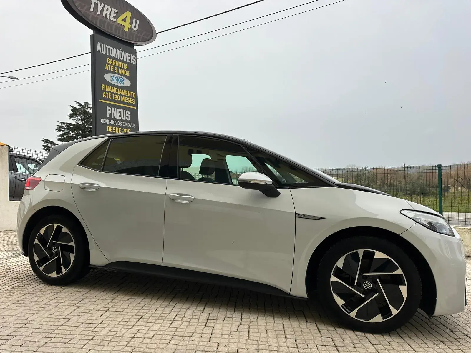 Volkswagen ID.3 Pro Performance Tech 14